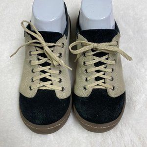Rebels Suede Lace Up Tan Black Sneakers, size 6